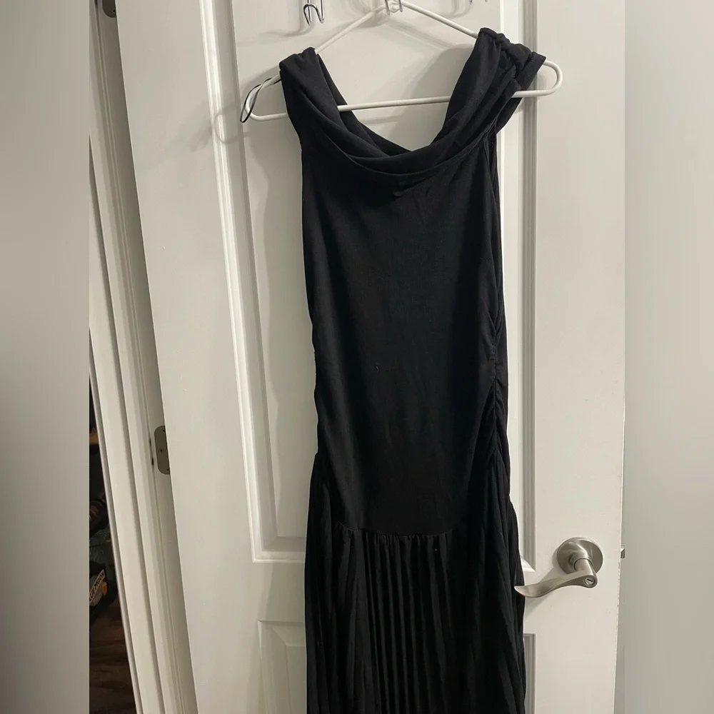 Field Of Dreams Dress in Oatmeal
LIONESS - Picture 2 of 7